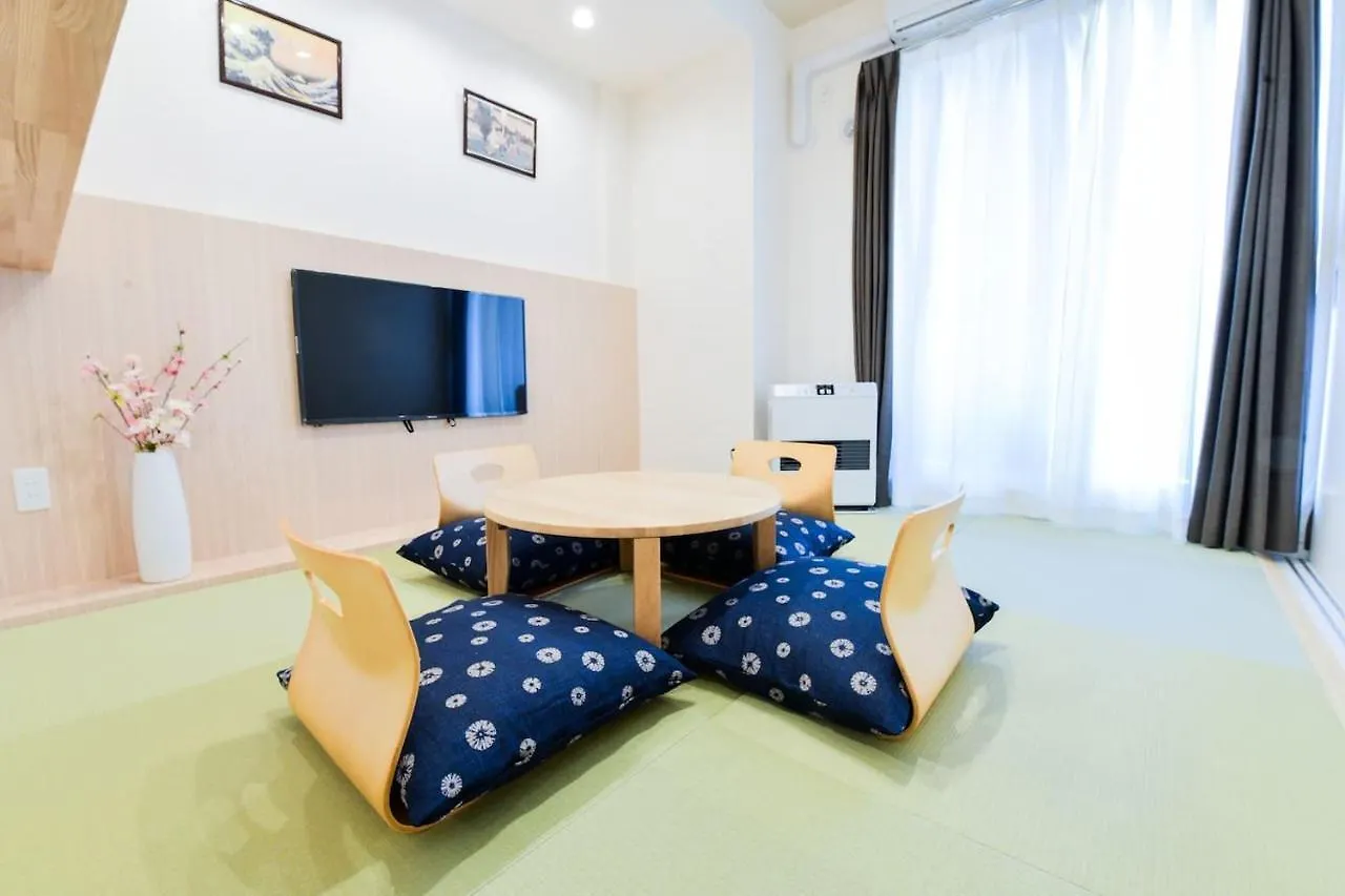 Momo Premium 803 location